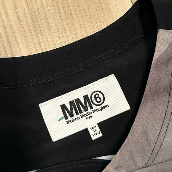 LIKE NEW Maison Margiela MM6 Women’s Printed Blouse T-Shirt - Picture 4 of 6